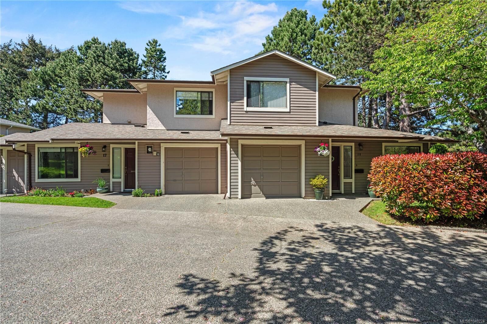 Property Photo:  1309 McKenzie Ave #18  BC V8P 2M1 