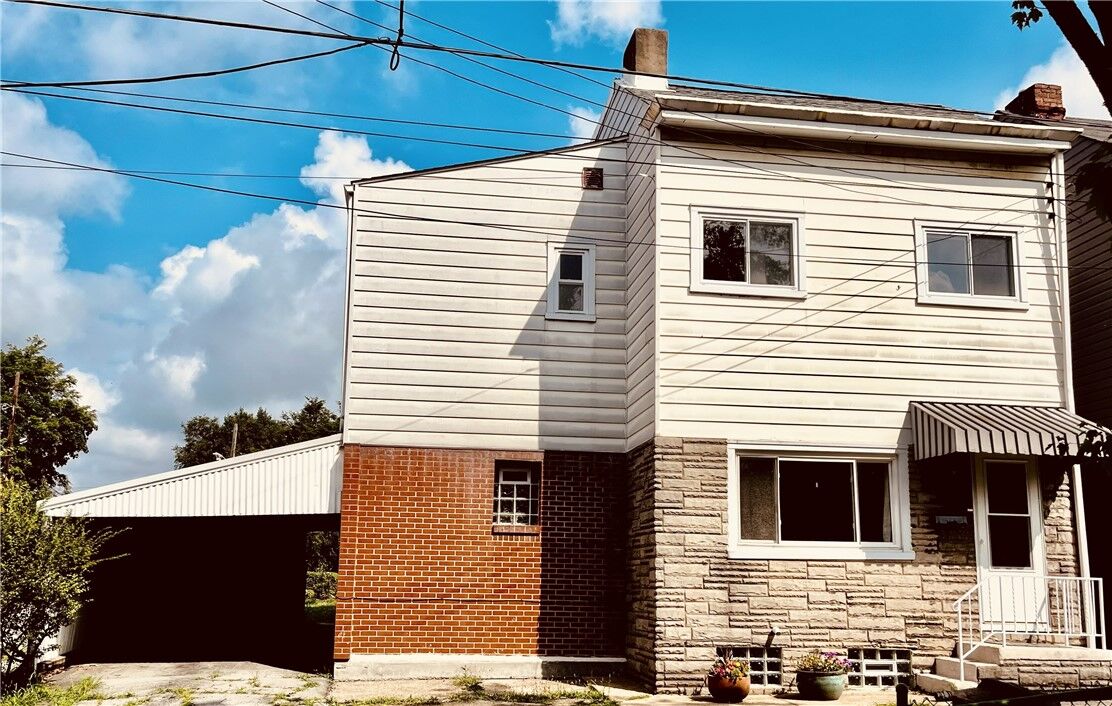 Property Photo:  5302 Camelia St  PA 15201 