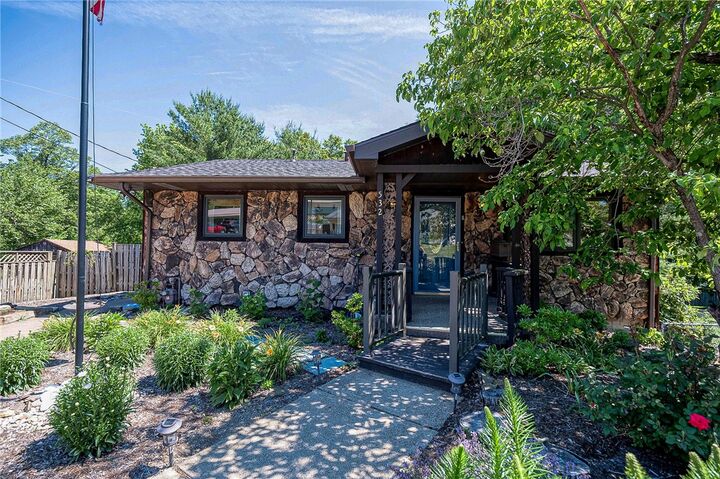 Property Photo: 532 Reimer St PA 15068