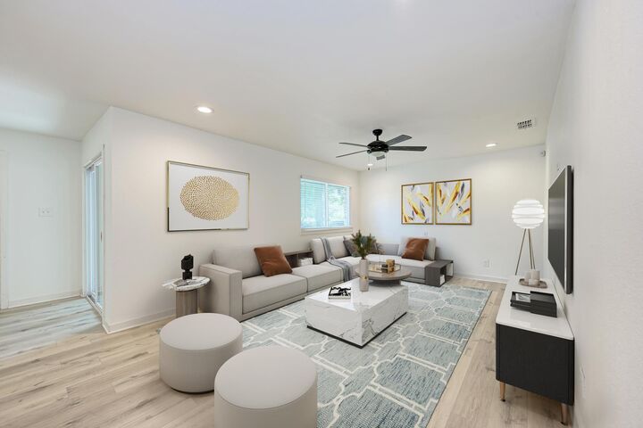 Property Photo: 6700 Kings Point TX 78723
