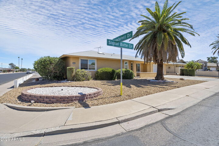 Property Photo:  10134 W Signal Butte Circle  AZ 85373 