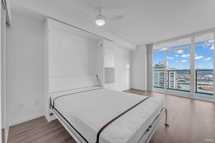 Property Photo:  900 Carnarvon Street 2704  BC V3M 0K4 