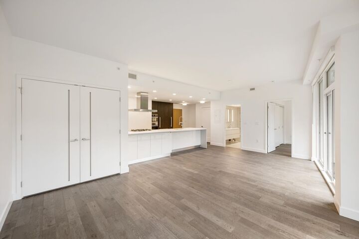 Property Photo: 2888 Arbutus Street 203 BC V6J 0J1
