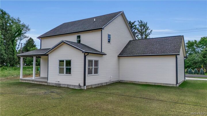 Property Photo:  2496 W Church  NY 14057 