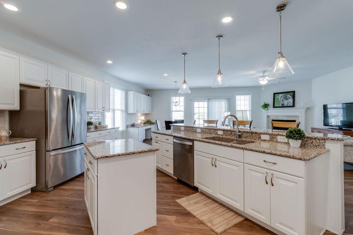 Property Photo: 357 Home Towne Boulevard PA 17522