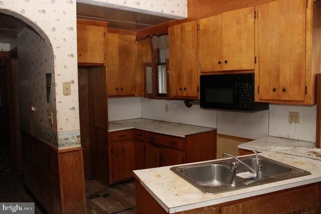 Property Photo:  44 Glen Street N  PA 17201 