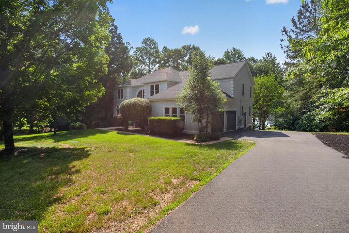 Property Photo:  10712 Perrin Circle  VA 22551 