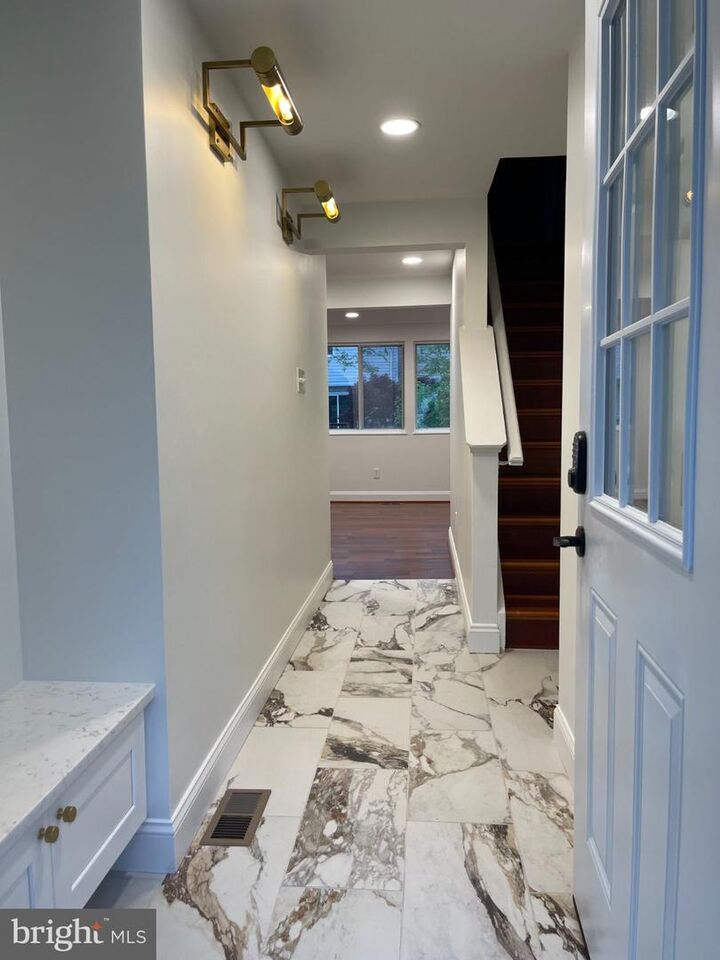 Property Photo:  8571 Blackfoot Court  VA 22079 