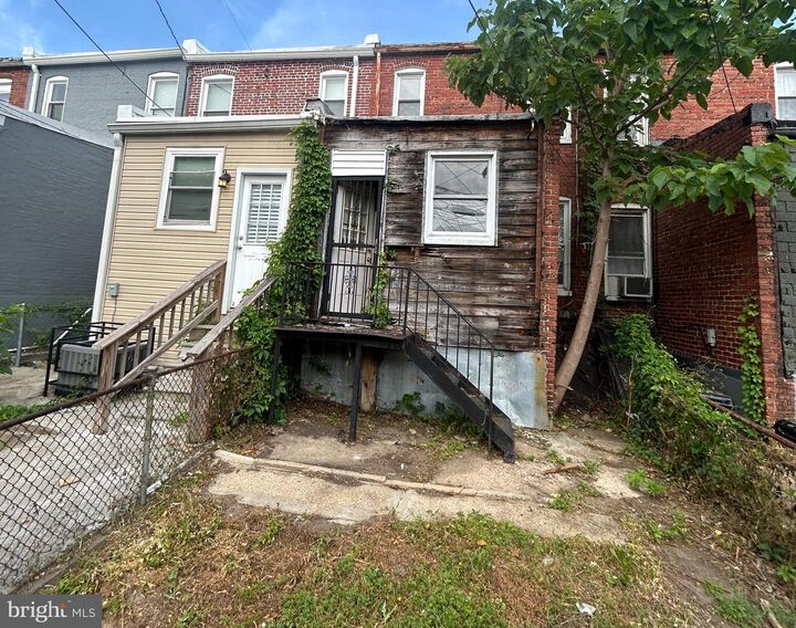 Property Photo:  1221 N Decker Avenue  MD 21213 