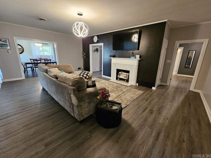 Property Photo:  401 E Church Street  AR 72110 