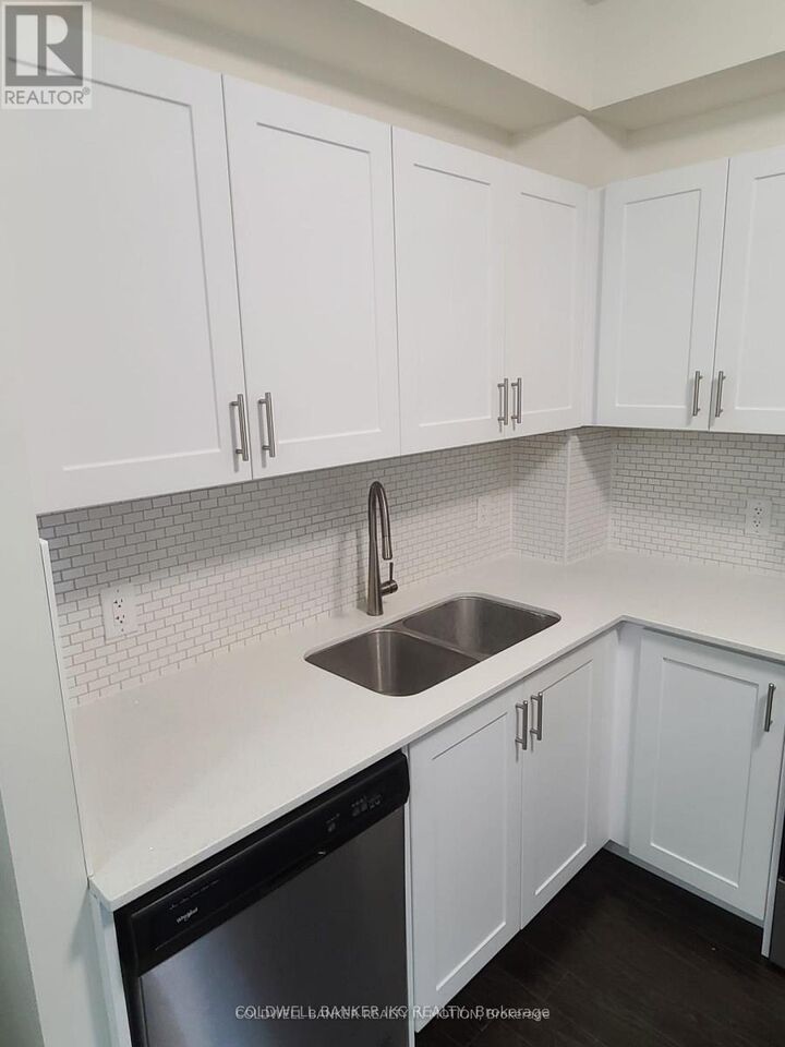 Property Photo: 128 King Street North 909 ON N2J 0E9