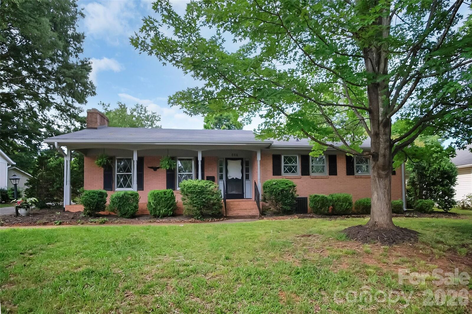 Property Photo:  327 Arlington Street  NC 28043 