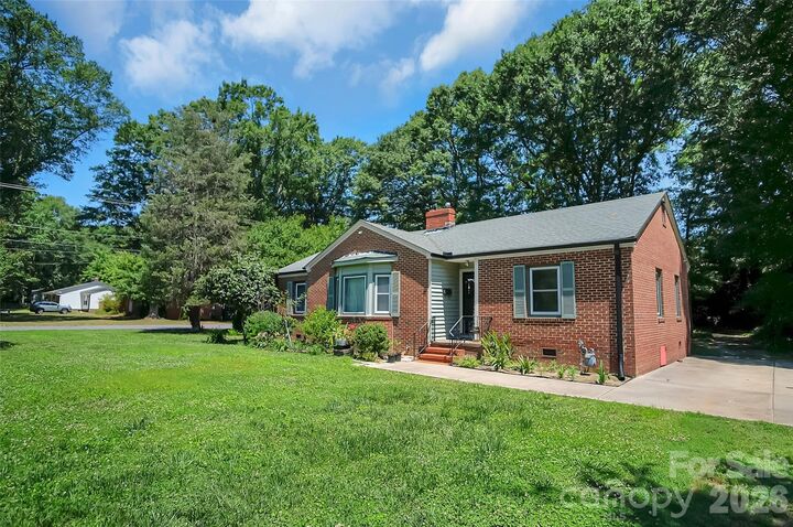 Property Photo:  712 Home Trail  NC 28052 