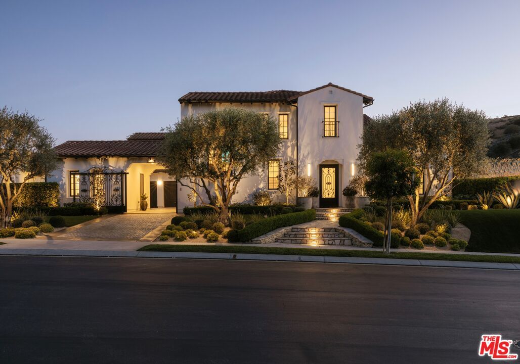 Property Photo: 25530 Prado De Azul CA 91302