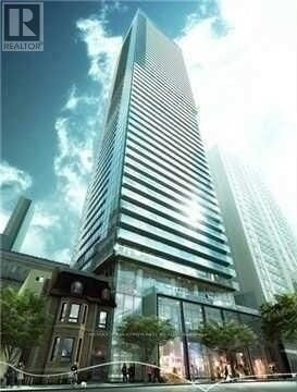 Property Photo:  15 Grenville Street 4206  ON M4Y 1A1 