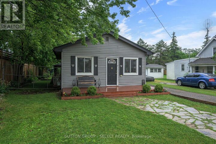 Property Photo:  152 Elm Street  ON N0L 2P0 