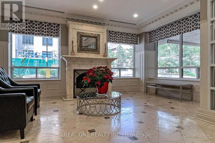 Property Photo:  88 Grandview Way 1203  ON M2N 6V6 