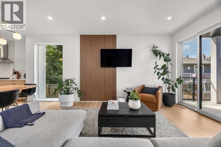 Property Photo: 1506 39A Avenue 4 BC V1Y 7N2