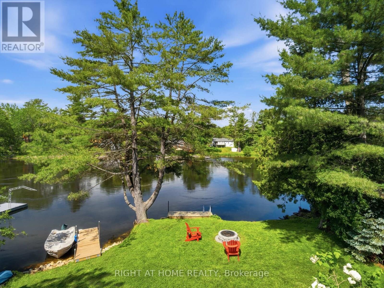 Property Photo: 8168 Laidlaw Avenue ON L0K 2B0