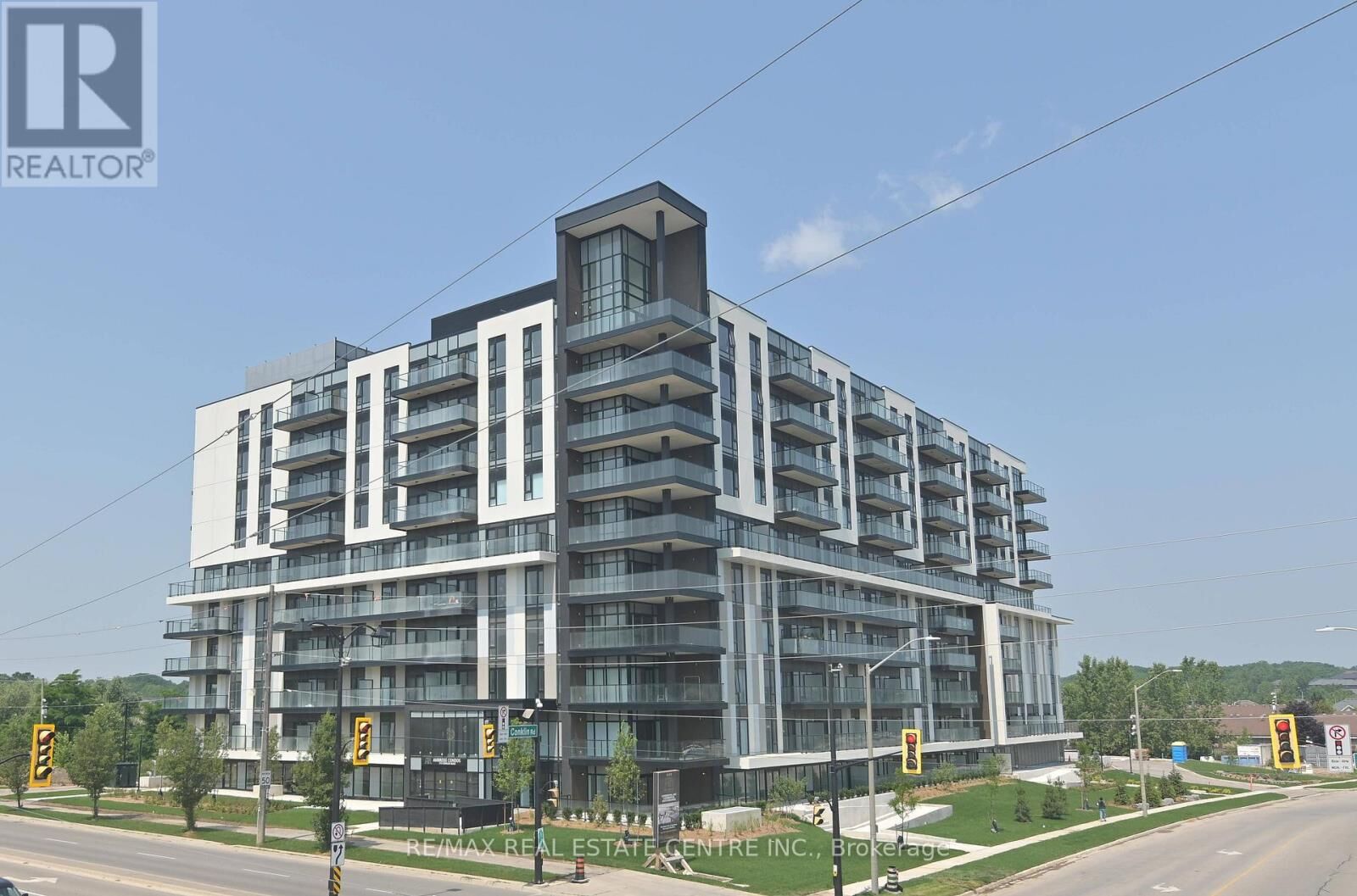 Property Photo:  575 Conklin Road 724  ON N3T 0Y2 