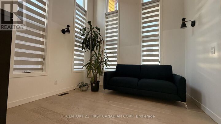 Property Photo:  3395 Regiment Road  ON N6P 0H2 