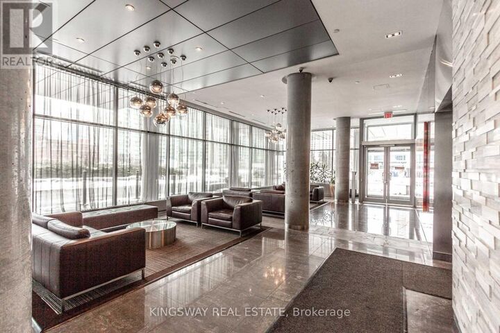 Property Photo:  4 Spadina Avenue 1111  ON M5V 3Y9 