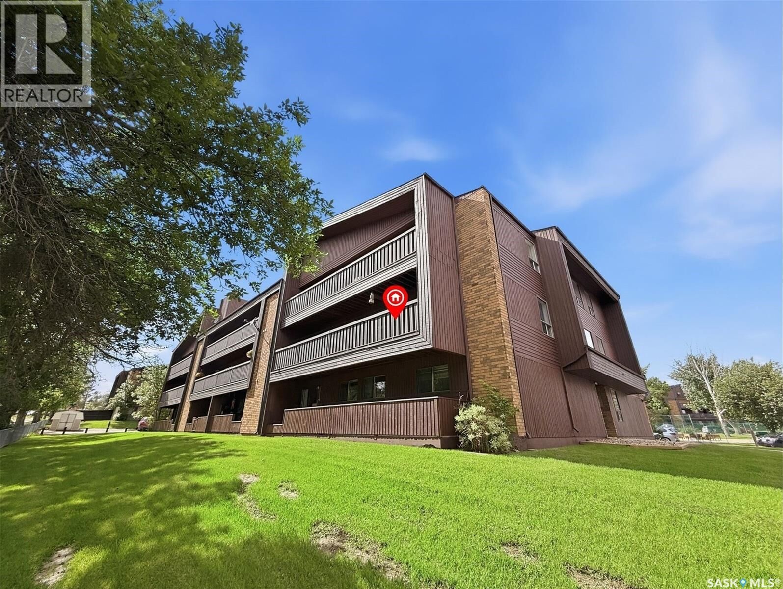 Property Photo:  205 1130 9th Avenue NE  SK S9H 2S9 