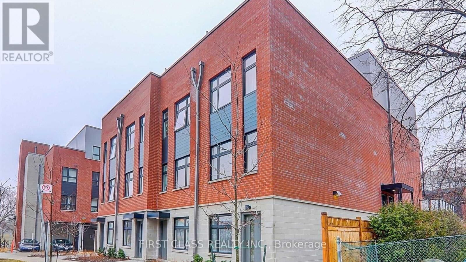 Property Photo:  20 Echo Point 126  ON M1W 0A7 