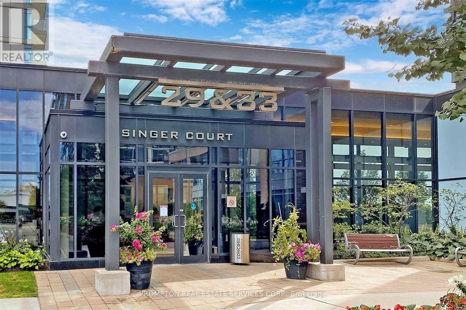 Property Photo:  29 Singer Court 309  ON M2K 0B3 