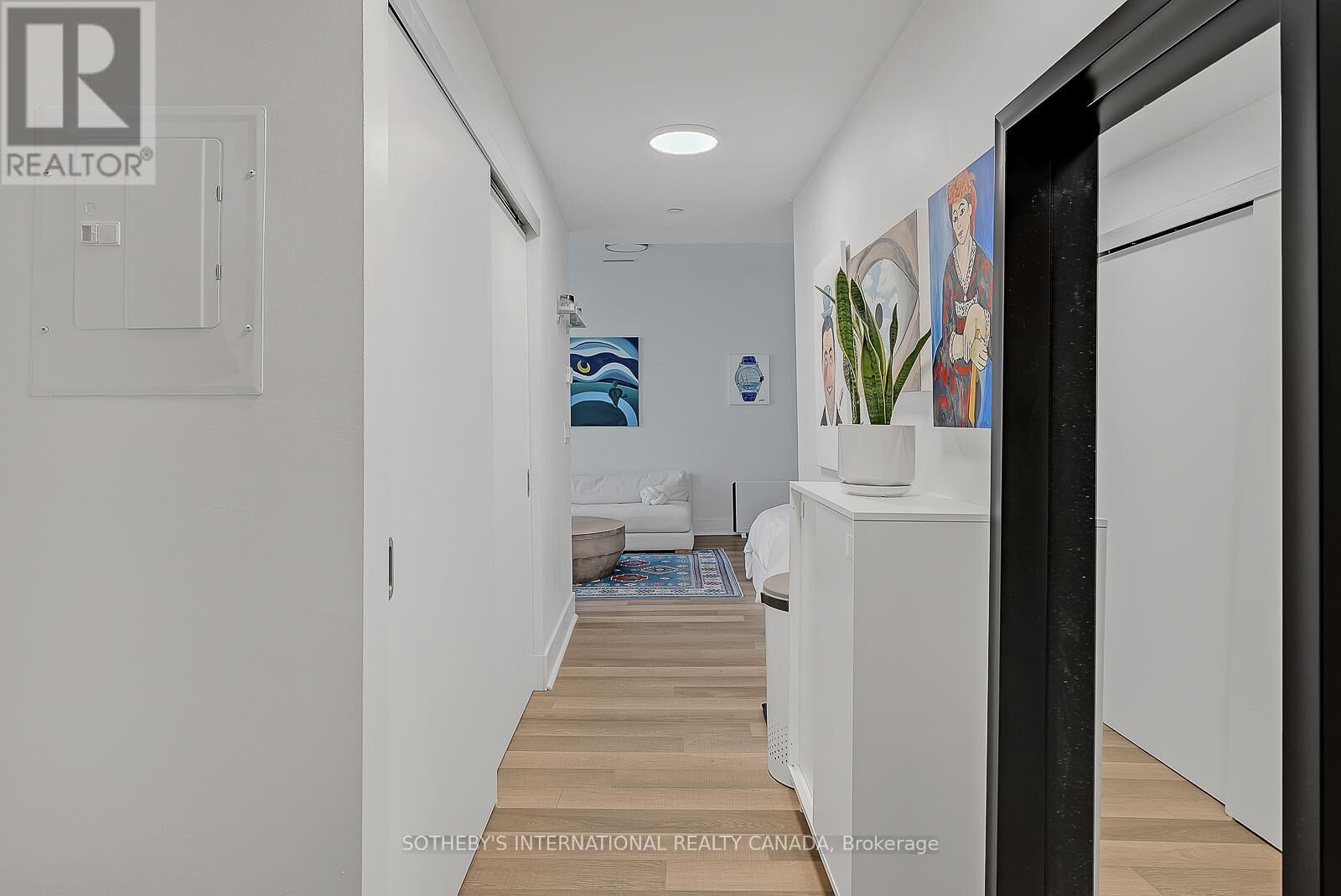 Property Photo:  32 Davenport Road 315  ON M5R 0B5 