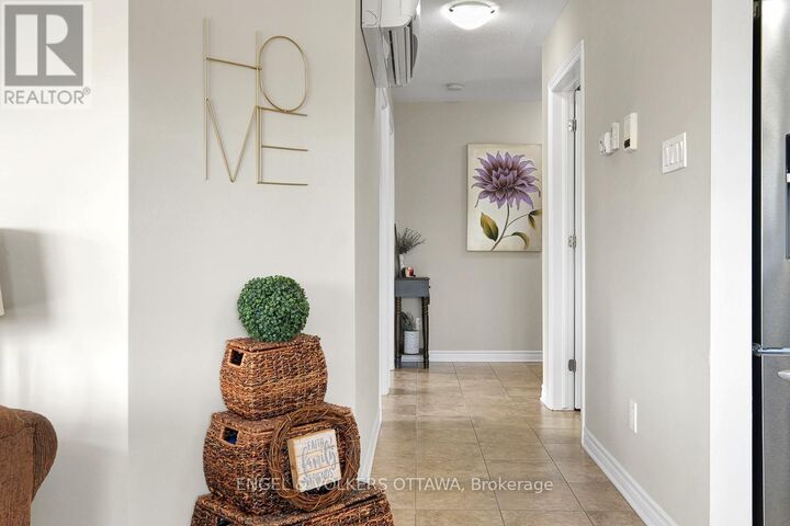Property Photo:  38 Charles Street 202  ON K0A 1R0 