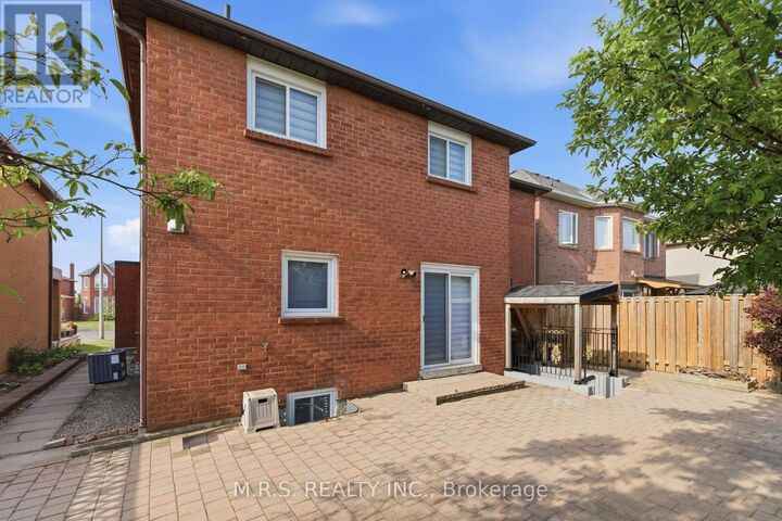 Property Photo:  1652 Major Oaks Road Bsmnt  ON L1X 1Y9 