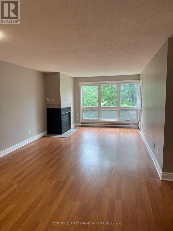 Photo de la propriété:  5 Jacksway Crescent 206  ON N5X 3T6 