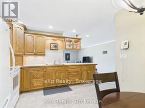 Property Photo:  85 North William Street North 401  ON N0G 2V0 