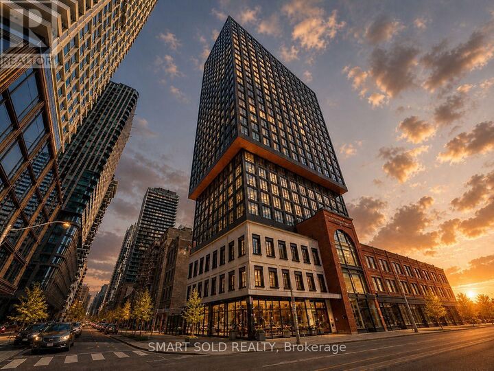 Property Photo:  100 Queen Street East 1207  ON M5C 0B5 