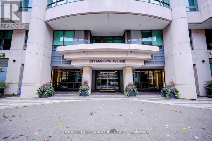 Property Photo:  377 Madison Avenue 319  ON M4V 3E1 