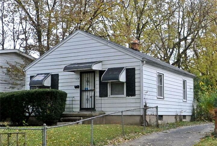 Property Photo: 1216 Alcott Drive OH 45406