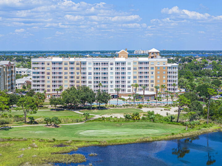 Property Photo:  4100 Marriott Drive Unit 111  FL 32408 