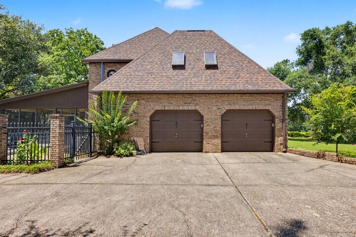 Property Photo: 1197 Sioux Circle FL 32536