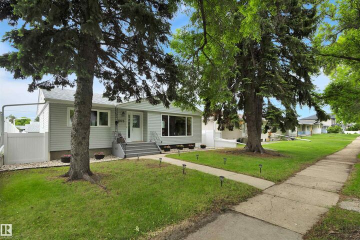 Property Photo: 11925 37 Street NW AB T5W 2B9