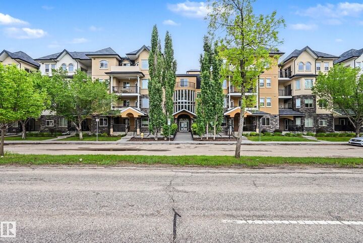 Property Photo: 8730 82 Avenue NW 402 AB T6C 0Z1