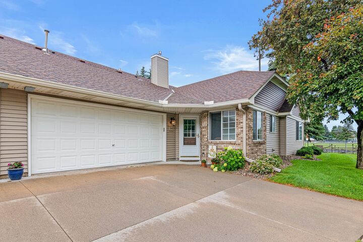Property Photo: 545 Lovell Avenue MN 55113