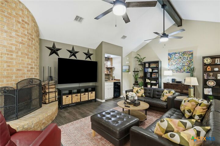 Property Photo: 2204 Creekview Drive TX 78681