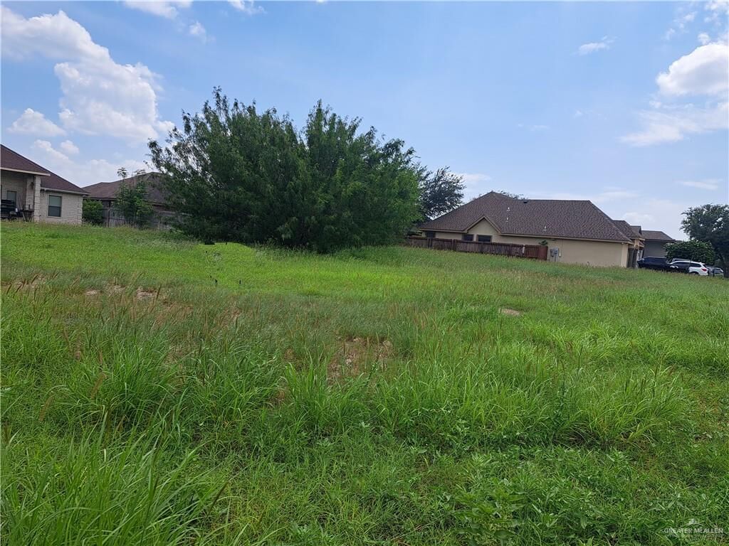 Property Photo: 903 W B Street TX 78572