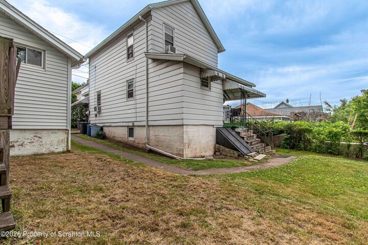 Property Photo:  141 Dimmick Street  PA 18512 