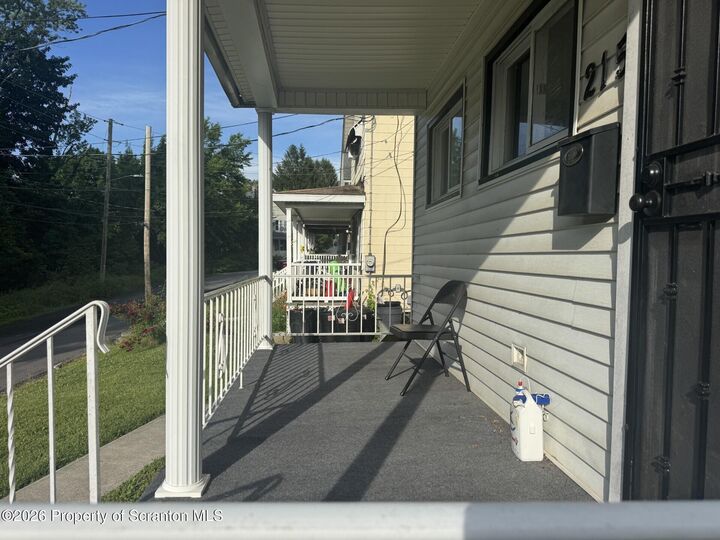 Property Photo:  215 W Parker Street  PA 18508 