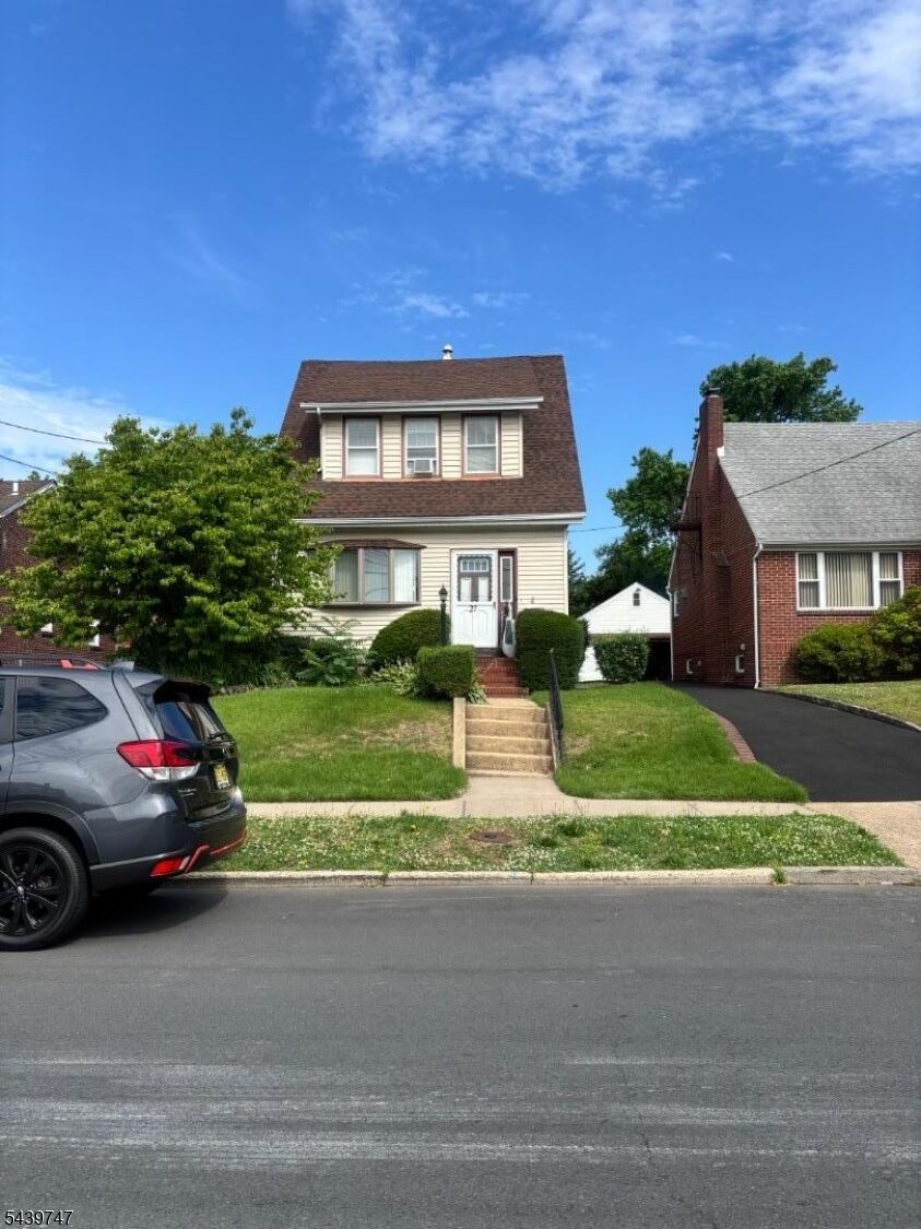 Property Photo: 27 E Gibbons St NJ 07036