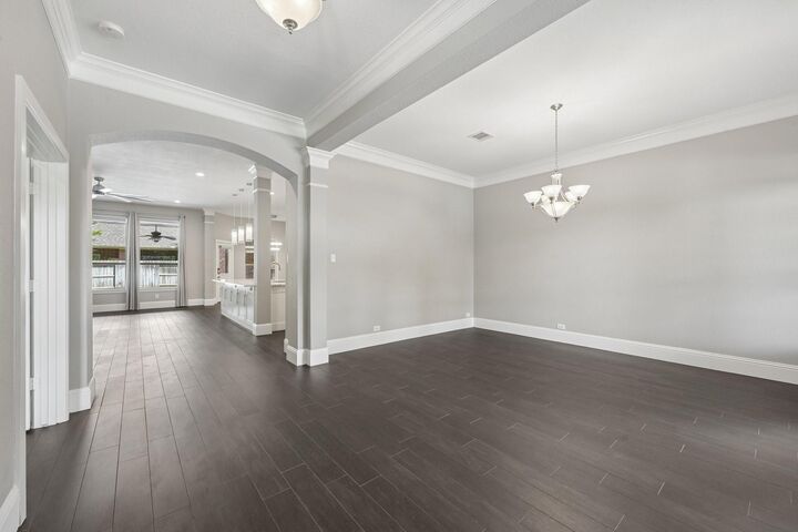 Property Photo:  510 Floriencia Street  TX 77479 