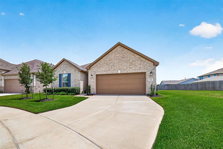 Property Photo: 12602 Blue Jay Cove Lane TX 77044