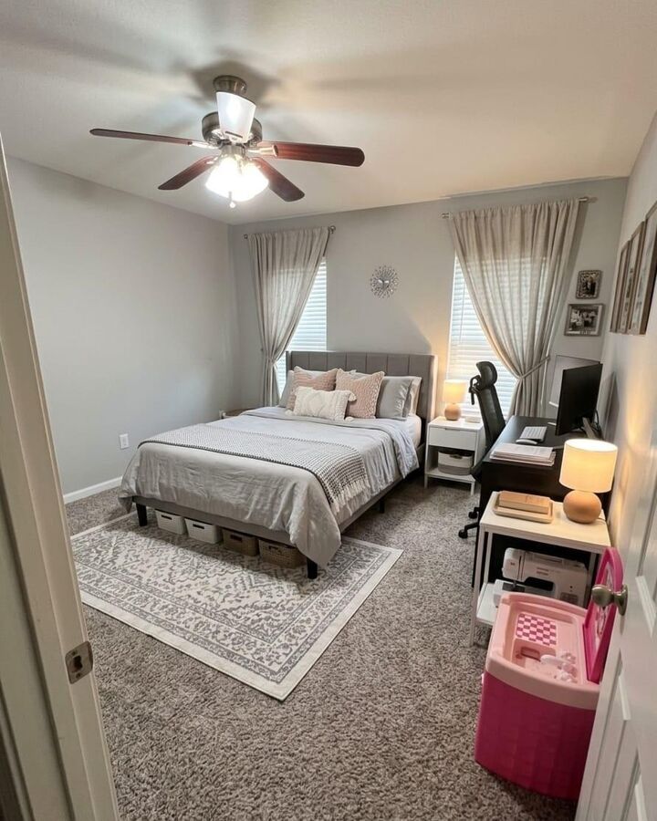 Property Photo: 16903 Ridgemeadow Ct Court TX 77083